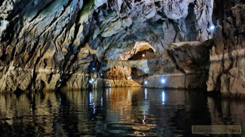 Пещера Алтынбешик в Турции
